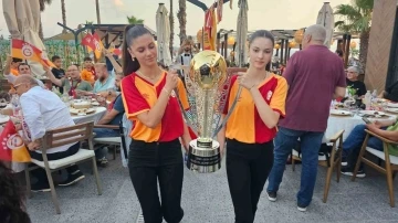 Galatasaray Taraftar Derneği’den şampiyonluk kutlaması
