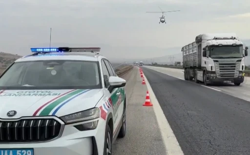 Gaziantep jandarmasından otoyolda cayrokopter destekli trafik denetimi
