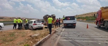 Gaziantep'te asfalt döküm kamyonu ile otomobil çarpıştı: 1 ölü, 1 yaralı  Kaynak 