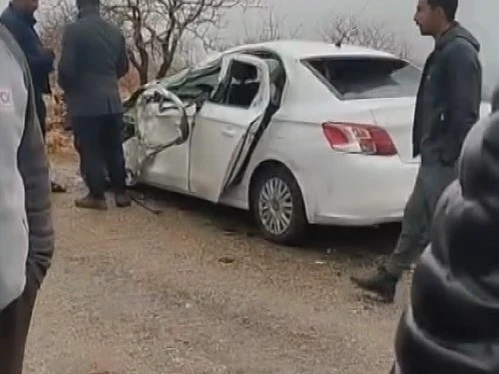 Gaziantep’te otomobil ile halk otobüsü çarpıştı: 5 yaralı
