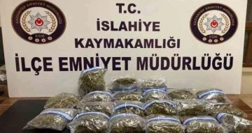 Gaziantep’te 10 kilo 630 gram esrar ele geçirildi