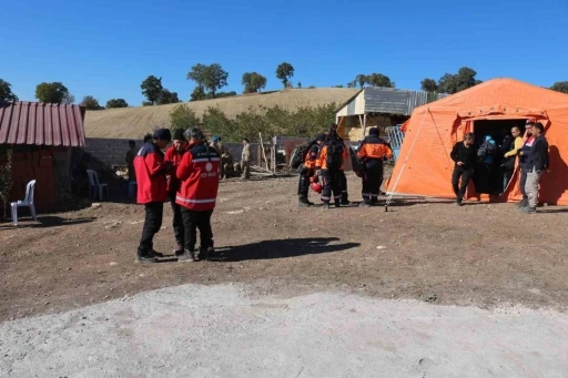 Gediz’de bir haftadır kayıp olan Asiye Günay’dan haber alınamıyor
