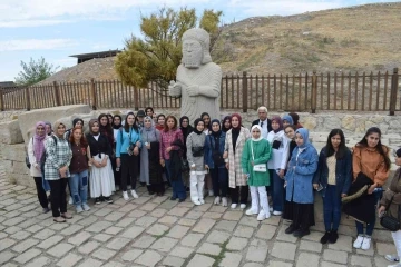 Gençlerle Malatya tarihine yolculuk
