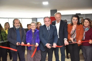 Germencik’te kütüphane açılışına yoğun ilgi
