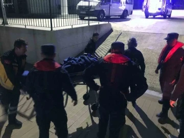 Gezi teknesinde yaralanan vatandaş için tıbbi tahliye
