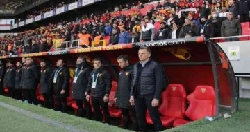 Göztepe’de Tomas ve Soner ile yollar ayrıldı