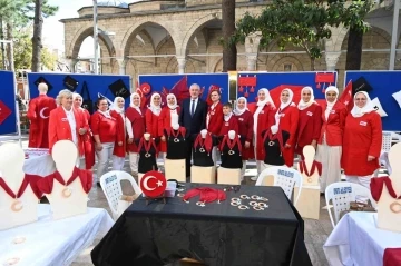 Gülaryum’dan Cumhuriyetin 100. yılına özel sergi
