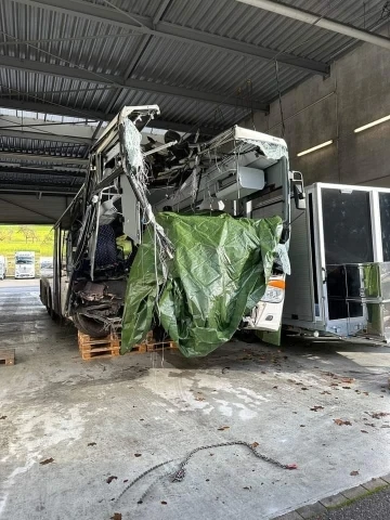 Gurbetçi otobüs şoförü kazada hayatını kaybetti
