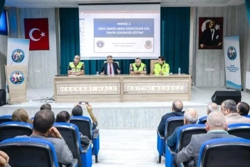 Hakkari’de okul servis şoförlerine eğitim
