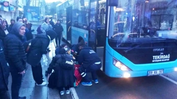 Halk otobüsünün yayaya çarptığı kaza kamerada
