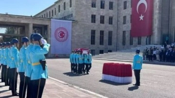 Haluk Pekşen için TBMM'de cenaze töreni düzenlendi! Kılıçdaroğlu ve partililer törene katıldı