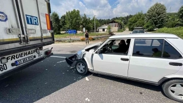 Hastaneye giderken kaza yaptılar
