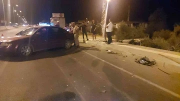 Hatay’da arıza nedeniyle yolun sağında duran araca otomobil çarptı: 3 yaralı
