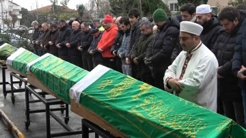 Hatay’da depremde ölen aynı aileden 5 kişi Yalova’da toprağa verildi
