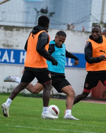 Hatayspor'da Fenerbahçe maçının hazırlıkları sürüyor