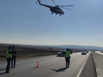 Havadan helikopter destekli trafik denetimi
