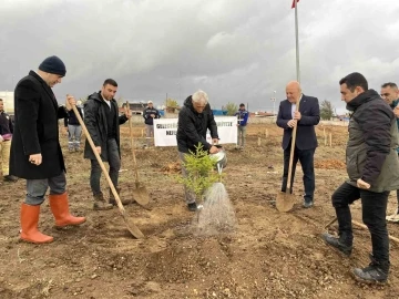 Hayrabolu’da &quot;100. Yıl Cumhuriyet Ormanı&quot; oluşturuldu
