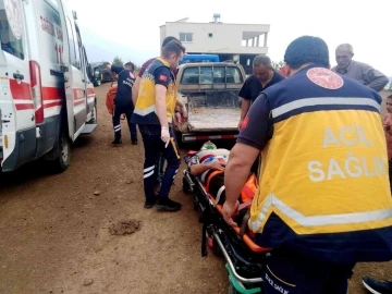 Hayvan otlatırken kayalıklardan düşen çoban yaralandı
