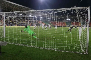 Hazırlık maçı: Fenerbahçe. 3 - Salernitana: 0
