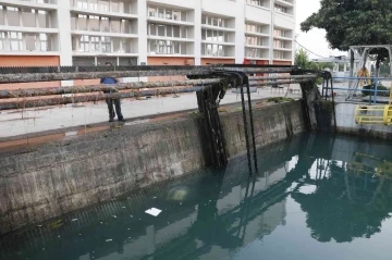 Hidroelektrik santrali kapaklarında erkek cesedi bulundu
