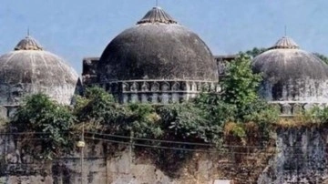 Hindistan yargısından tepki çeken cami kararı: Davaları kapattı