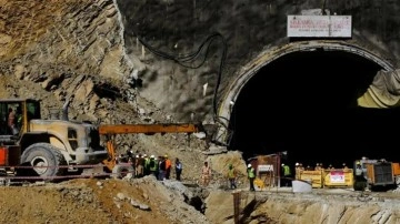 Hindistan'daki tünelde dokuz gündür mahsur kalan işçilerle ilk iletişim