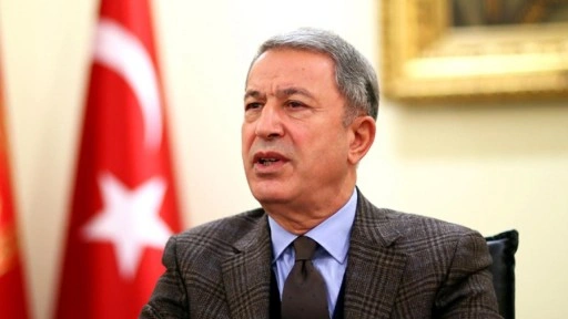 Hulusi Akar'dan çarpıcı PKK çıkışı! Dikkat çeken uyarı: Mehmetçik gömmeye...