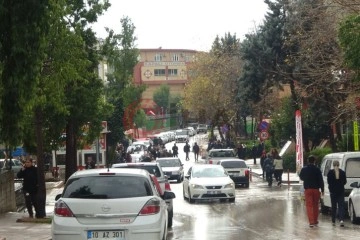 İkinci deprem Adana'da da şiddetli hissedildi