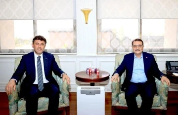 İl Başkanı Zihni Çalışkan’dan Bakan Dönmez’e ziyaret
