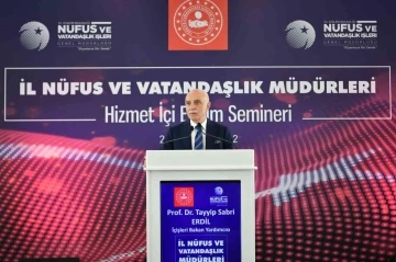 İl Nüfus Müdürleri Ayvalık’ta eğitim seminerine katıldı
