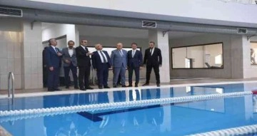 İlçeye yarı olimpik yüzme havuzu yapıldı