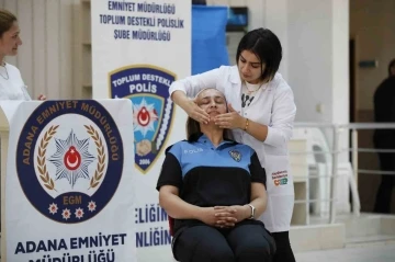 İlk makyaj polise
