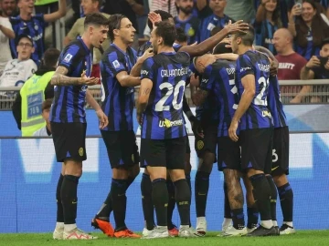 Inter, Milano derbisini 5 golle kazandı
