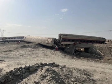 İran’daki tren kazası ile ilgili 6 kişi tutuklandı
