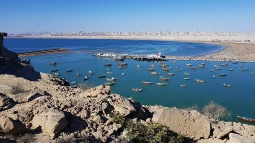 İran'ın başkenti Makran'a taşınıyor