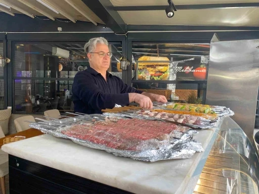 İran lezzetleri başkentte farklı bir deneyim sunuyor
