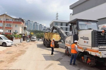 İshakpaşa Caddesi’nde 650 ton asfalt kullanılacak
