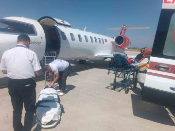 İskemik SVO tanısı olan hasta uçak ambulansla Ankara’ya nakledildi
