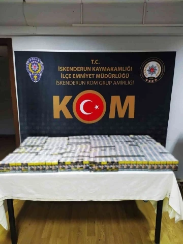 İskenderun’da bin paket kaçak sigara yakalandı
