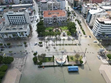 İskenderun’da deniz seviyesi yükseldi, bölge dron ile görüntülendi
