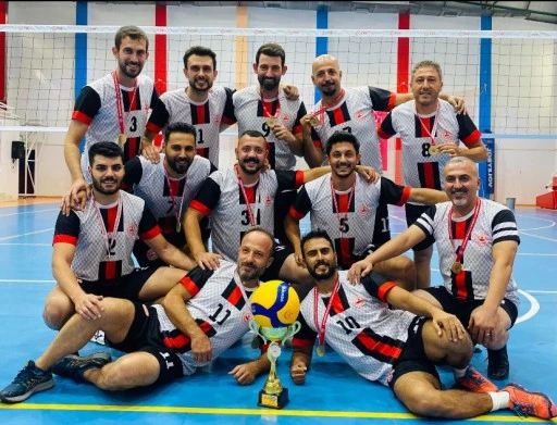 İslahiye Kaymakamlığı Voleybol Takımı Türkiye Finallerinde