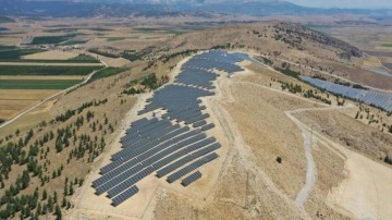 Isparta Belediyesi güneş enerjisinden elektrik üretmeye başladı