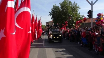 Isparta’da Cumhuriyetin 100’üncü yılı coşkuyla kutlandı
