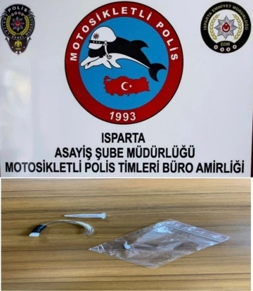 Isparta’da polisin şok uygulamalarında 5 şahıs hakkında adli işlem başlatıldı
