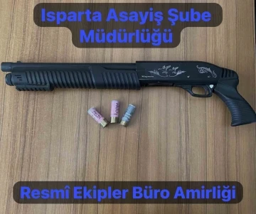 Isparta polisinden şok uygulama
