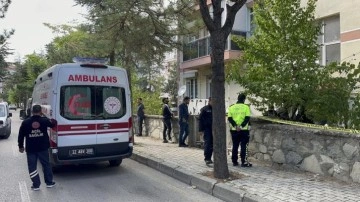 Isparta'da balkondan düşen 90 yaşındaki adam öldü