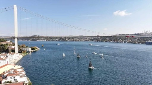 İstanbul Boğazı'nda gemi ve vapur seferleri normale döndü