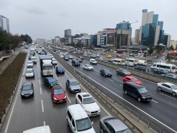 İstanbul’da hafta sonu trafikte yağmur yoğunluğu
