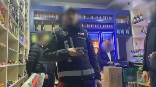 İstanbul’da sahte alkol operasyonlarında 32 bin 862 litre kaçak alkol ele geçirildi
