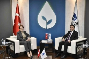 İYİ Parti lideri Akşener’den Babacan’a taziye ziyareti
